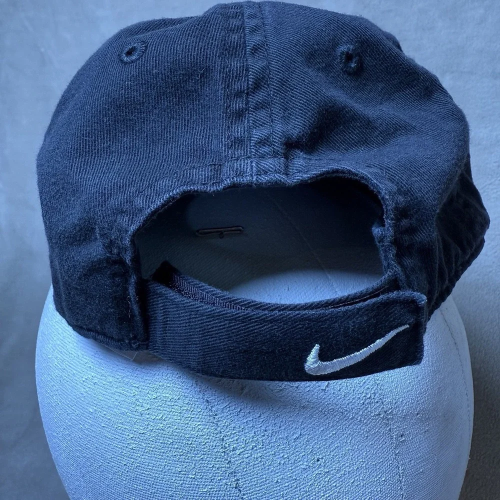 Vintage Nike Football Swoosh Logo Little Boys 0-24 Mo Snapback Hat Black &‎ Red